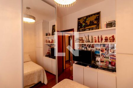Quarto 2 de apartamento à venda com 4 quartos, 260m² em Buritis, Belo Horizonte