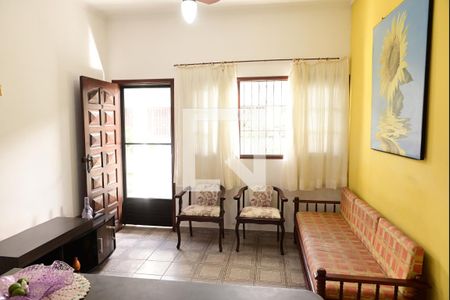 Sala de casa de condomínio para alugar com 1 quarto, 60m² em Maracanã, Praia Grande