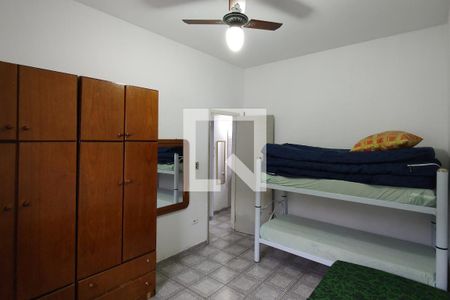 Quarto de casa de condomínio para alugar com 1 quarto, 60m² em Maracanã, Praia Grande