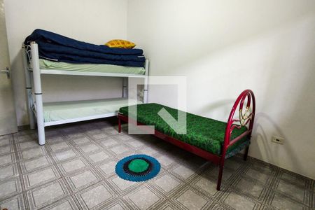 Quarto de casa de condomínio para alugar com 1 quarto, 60m² em Maracanã, Praia Grande