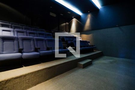 Apartamento à venda com 106m², 3 quartos e 2 vagasÁrea comum - Cinema