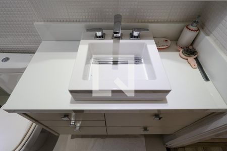 Apartamento à venda com 106m², 3 quartos e 2 vagasBanheiro da Suíte 2