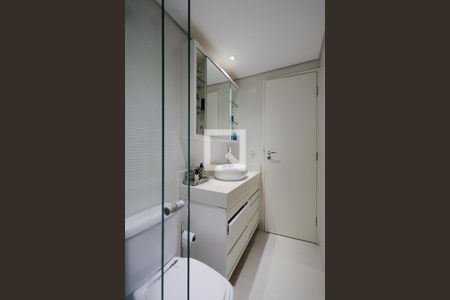 Apartamento à venda com 106m², 3 quartos e 2 vagasBanheiro da Suíte 3