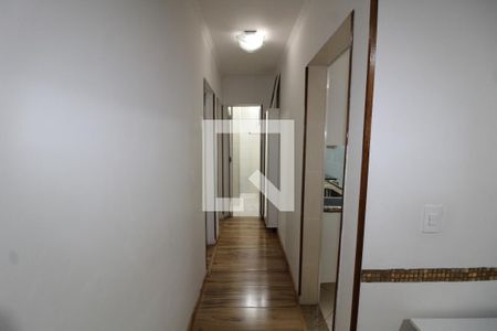 Corredor de apartamento à venda com 2 quartos, 58m² em Jd Independ, São Paulo