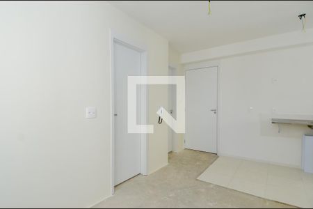 Sala de apartamento à venda com 2 quartos, 37m² em Vila das Bandeiras, Guarulhos