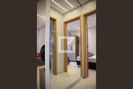 Sala /espelho  de apartamento para alugar com 1 quarto, 42m² em Maracanã, Praia Grande