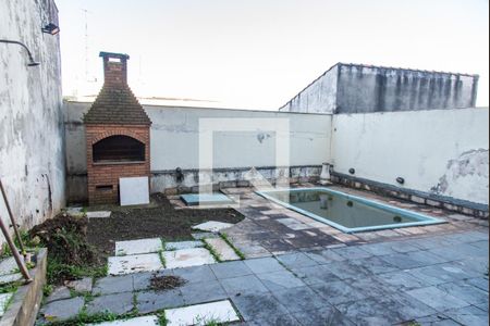 Casa para alugar com 330m², 4 quartos e 3 vagasQuintal/piscina