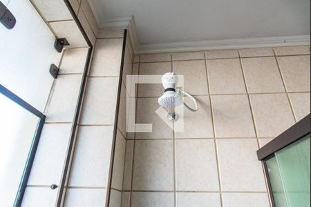 Casa para alugar com 330m², 4 quartos e 3 vagasBanheiro