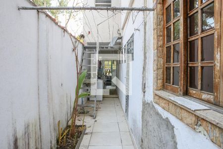 Casa para alugar com 150m², 8 quartos e sem vaga Casa para alugar com 150m², 8 quartos e sem vagaCorredor Externo