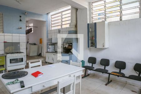 Sala Cozinha de casa para alugar com 8 quartos, 150m² em Jardim Humaita, São Paulo