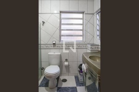 Banheiro da Suíte 1 de casa à venda com 8 quartos, 150m² em Jardim Humaita, São Paulo