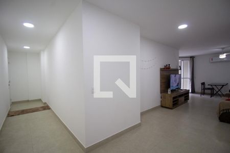 Sala de apartamento para alugar com 2 quartos, 80m² em Recreio dos Bandeirantes, Rio de Janeiro