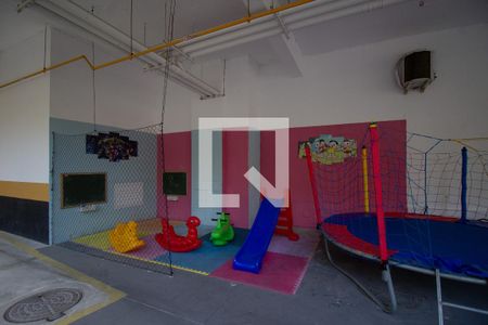 Apartamento para alugar com 80m², 2 quartos e 1 vaga Apartamento para alugar com 80m², 2 quartos e 1 vagaÁrea Comum - Brinquedoteca