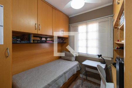 Casa à venda com 200m², 3 quartos e 4 vagas Casa à venda com 200m², 3 quartos e 4 vagasQuarto 2