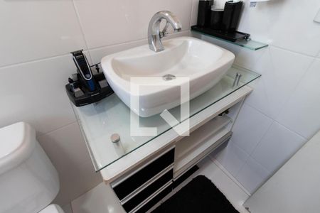 Casa à venda com 200m², 3 quartos e 4 vagas Casa à venda com 200m², 3 quartos e 4 vagasBanheiro do Quarto 2