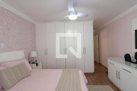 Casa à venda com 200m², 3 quartos e 4 vagas Casa à venda com 200m², 3 quartos e 4 vagasQuarto 1