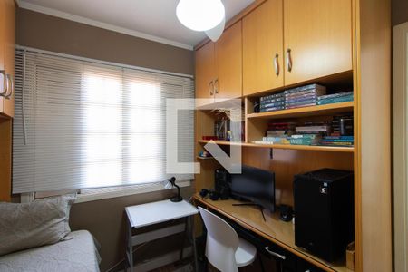 Casa à venda com 200m², 3 quartos e 4 vagas Casa à venda com 200m², 3 quartos e 4 vagasQuarto 2