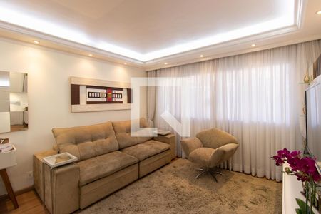 Sala de casa à venda com 3 quartos, 200m² em Vila Mazzei, São Paulo