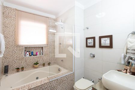 Casa à venda com 200m², 3 quartos e 4 vagas Casa à venda com 200m², 3 quartos e 4 vagasBanheiro do Quarto 1