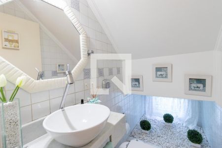 Lavabo de casa à venda com 3 quartos, 200m² em Vila Mazzei, São Paulo