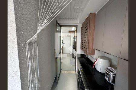 Apartamento à venda com 68m², 2 quartos e 1 vagaÁrea de Serviço