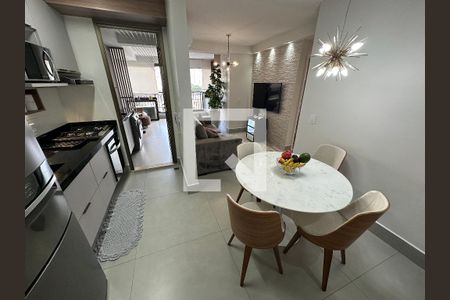 Sala/Cozinha de apartamento à venda com 2 quartos, 68m² em Barra Funda, São Paulo