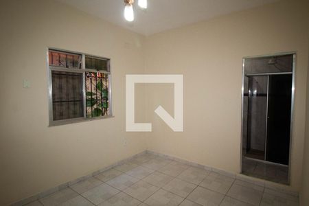 Casa à venda com 92m², 2 quartos e 1 vaga Casa à venda com 92m², 2 quartos e 1 vagaSuíte