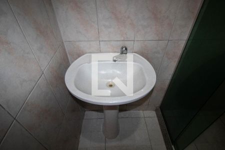 Casa à venda com 92m², 2 quartos e 1 vaga Casa à venda com 92m², 2 quartos e 1 vagaBanheiro Social