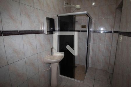 Casa à venda com 92m², 2 quartos e 1 vaga Casa à venda com 92m², 2 quartos e 1 vagaBanheiro da Suíte