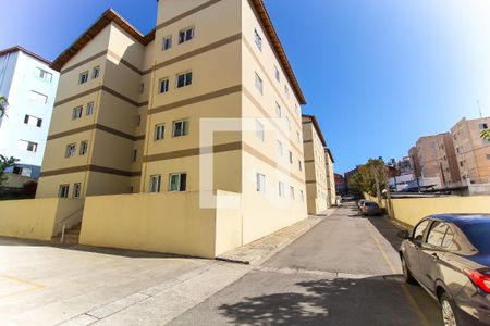 Apartamento para alugar com 49m², 2 quartos e 1 vaga Apartamento para alugar com 49m², 2 quartos e 1 vagaEstacionamento