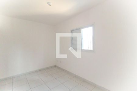 Quarto 2 de apartamento para alugar com 2 quartos, 49m² em Vila Miranda, Itaquaquecetuba