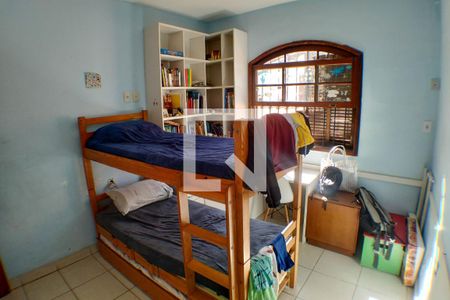 Quarto 1 de casa à venda com 3 quartos, 220m² em Maria Paula, Niterói