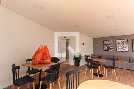 Apartamento para alugar com 38m², 2 quartos e sem vaga Apartamento para alugar com 38m², 2 quartos e sem vagaÁrea comum - Salão de festas