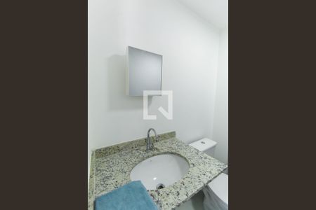 Apartamento para alugar com 38m², 2 quartos e sem vaga Apartamento para alugar com 38m², 2 quartos e sem vagaBanheiro