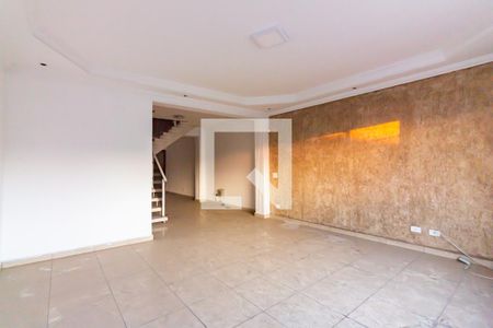 Casa à venda com 314m², 3 quartos e 2 vagas Casa à venda com 314m², 3 quartos e 2 vagasSala