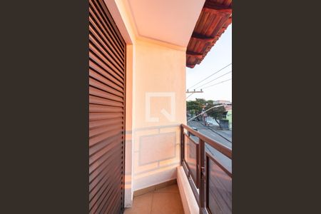 Casa à venda com 314m², 3 quartos e 2 vagas Casa à venda com 314m², 3 quartos e 2 vagasSacada