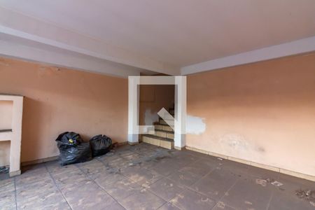 Casa à venda com 314m², 3 quartos e 2 vagas Casa à venda com 314m², 3 quartos e 2 vagasGaragem