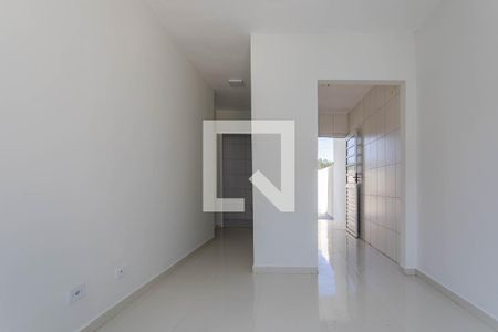Sala de casa para alugar com 1 quarto, 55m² em Parque Morumbi, Mogi das Cruzes