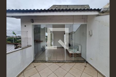 Casa à venda com 261m², 3 quartos e 4 vagasVaranda
