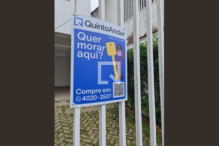 Casa à venda com 261m², 3 quartos e 4 vagasPlaquinha