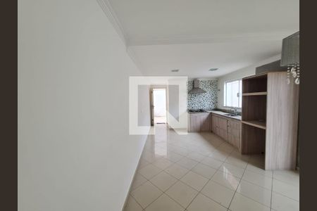 Casa à venda com 261m², 3 quartos e 4 vagasCozinha