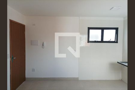 Sala/Cozinha de apartamento para alugar com 2 quartos, 50m² em Chácara Mafalda, São Paulo