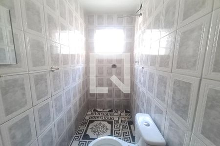Banheiro de casa para alugar com 1 quarto, 55m² em Vila Prudente, São Paulo