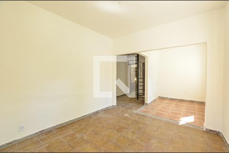 Sala de casa à venda com 3 quartos, 210m² em Santa Rosa, Niterói