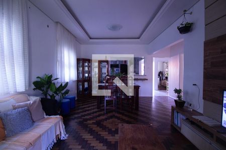 Sala de casa à venda com 4 quartos, 220m² em São Jorge, Novo Hamburgo