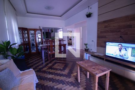 Sala de casa à venda com 4 quartos, 220m² em São Jorge, Novo Hamburgo