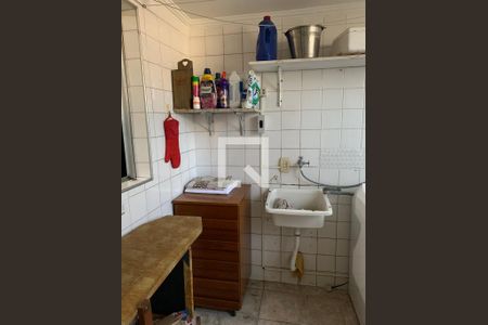 Apartamento à venda com 72m², 2 quartos e 1 vagaÁrea de Serviço