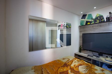 Quarto 1 de apartamento para alugar com 2 quartos, 55m² em Vila Village, São Paulo