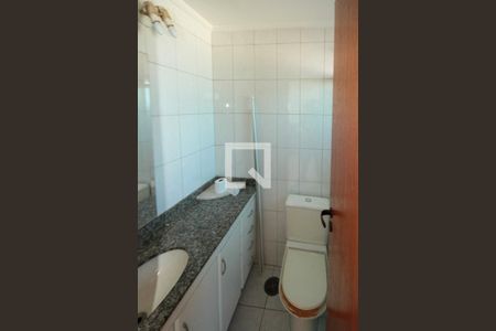 Banheiro da Suíte de apartamento para alugar com 3 quartos, 86m² em Quinta da Paineira, São Paulo