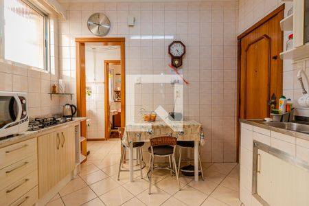 Apartamento à venda com 97m², 3 quartos e sem vagaCozinha